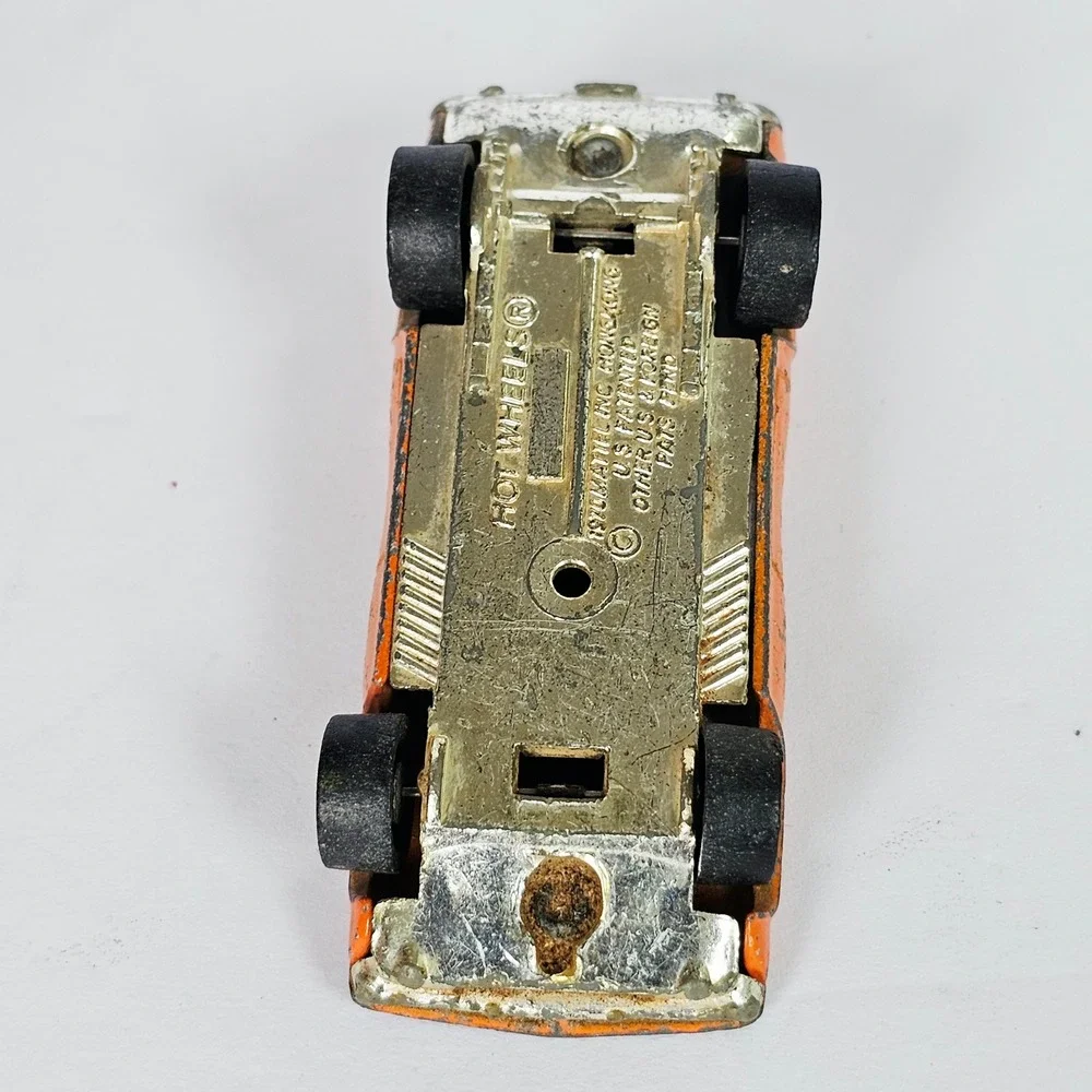 1970 Hot Wheels Dixie Challenger Orange 426 Hemi Diecast Car Vintage Toy